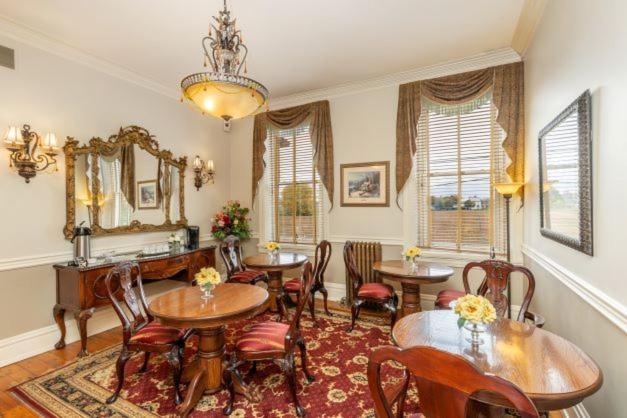 The Londonderry Inn Херши Экстерьер фото