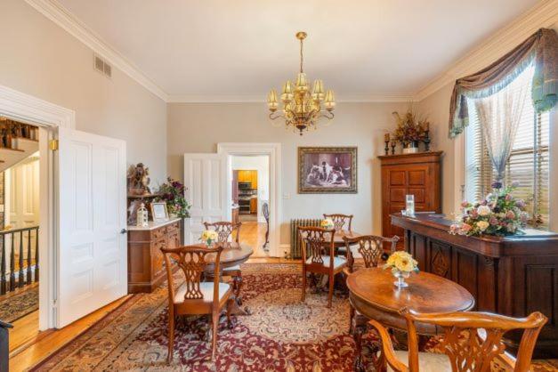 The Londonderry Inn Херши Экстерьер фото